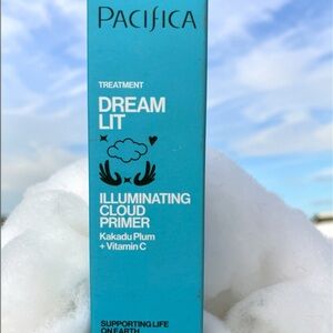 Pacifica Dream Lit Illuminating Cloud Primer - Aqua Blue